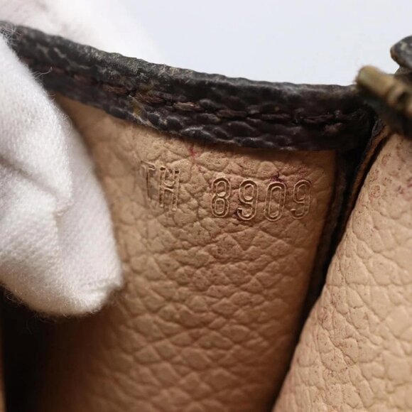 LOUIS VUITTON Monogram Poche Toilette 15 Pouch - Picture 12 of 16